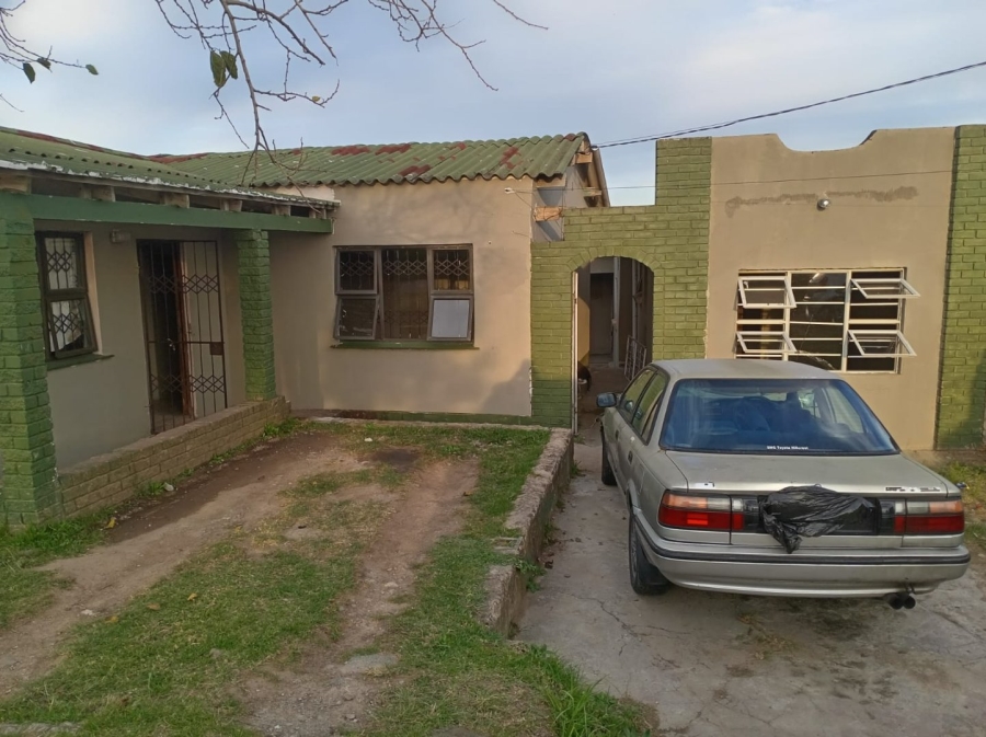 7 Bedroom Property for Sale in Mdantsane Nu 13 Eastern Cape